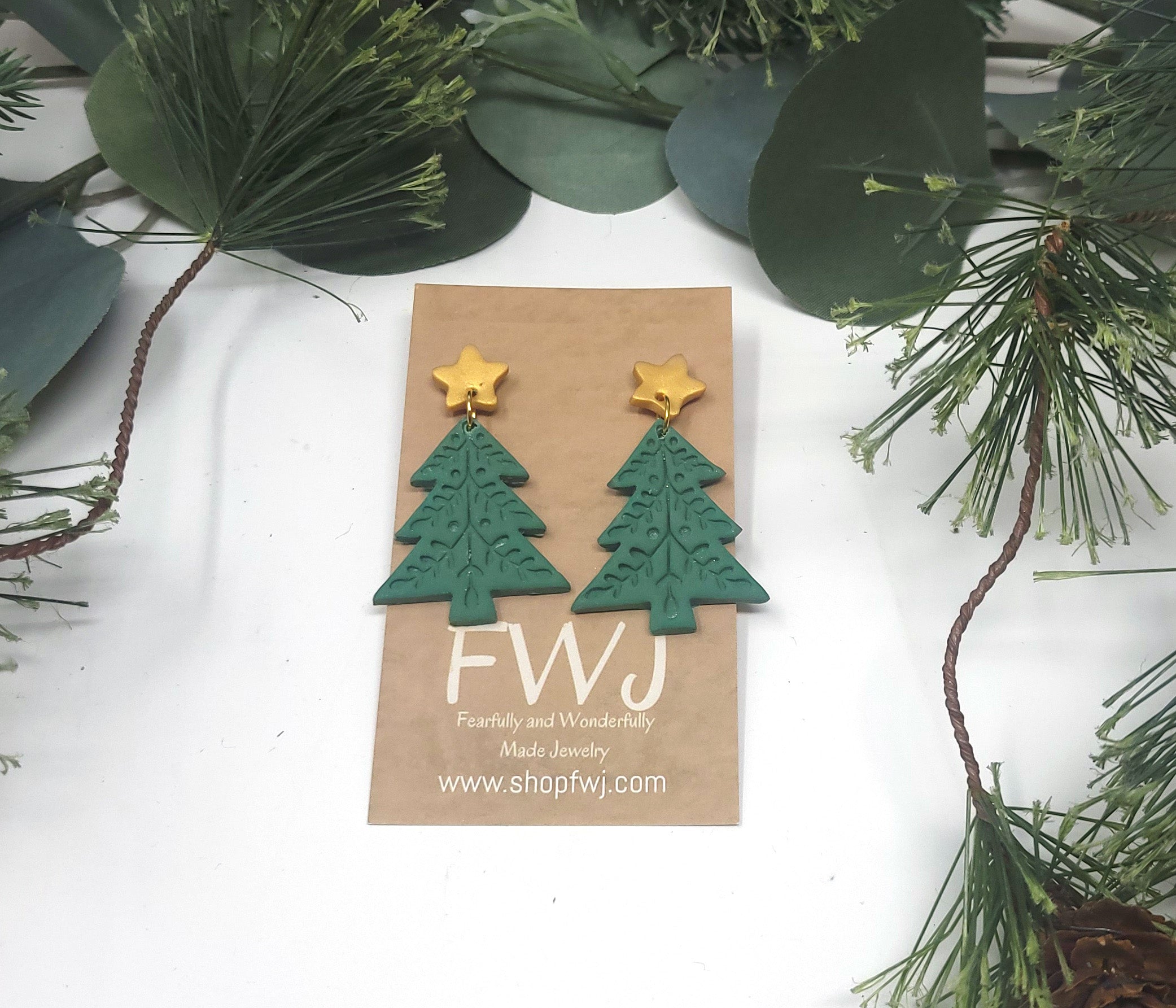 Polymer clay Christmas tree earrings with gold star